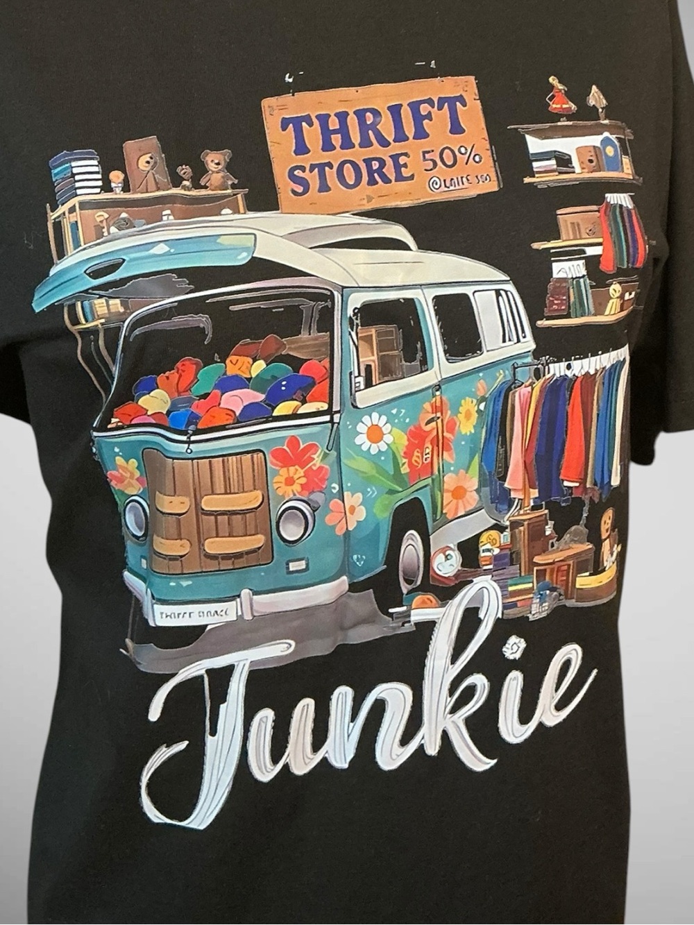 Thrift Store Junkie Graphic T-Shirt Women’s Large Black Cotton Novelty Tee